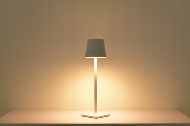 Lampka biurkowa LED Sorba 3W biała z akumulatorem